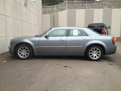 2006 Chrysler 300C  Base -
   Cars.com </title>
   <meta name="title" content="2006 Chrysler 300C  Base - Cars.com"/>
   <meta name="description" content="Listed on Cars.com