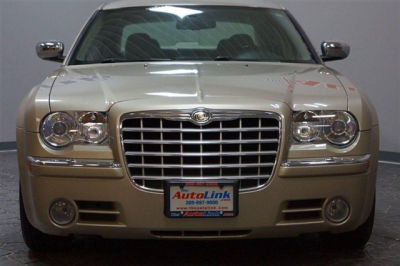 2006 Chrysler 300C -
   Cars.com </title>
   <meta name="title" content="2006 Chrysler 300C - Cars.com"/>
   <meta name="description" content="Listed on Cars.com