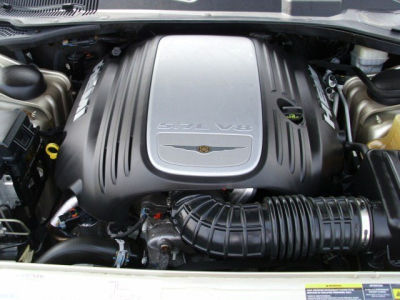 2006 Chrysler 300C -
   Cars.com </title>
   <meta name="title" content="2006 Chrysler 300C - Cars.com"/>
   <meta name="description" content="Listed on Cars.com