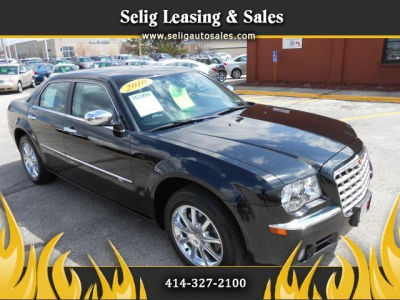 2010 Chrysler 300C  Base -
   Cars.com </title>
   <meta name="title" content="2010 Chrysler 300C  Base - Cars.com"/>
   <meta name="description" content="Listed on Cars.com