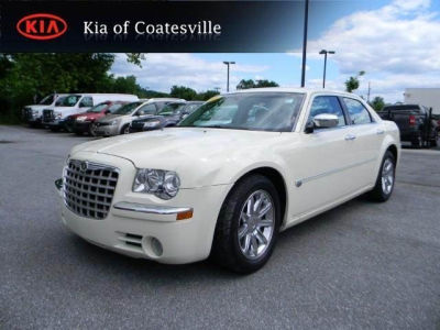 2006 Chrysler 300C  C -
   Cars.com </title>
   <meta name="title" content="2006 Chrysler 300C  C - Cars.com"/>
   <meta name="description" content="Listed on Cars.com