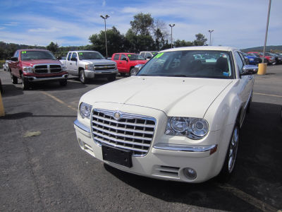 2010 Chrysler 300C  Base -
   Cars.com </title>
   <meta name="title" content="2010 Chrysler 300C  Base - Cars.com"/>
   <meta name="description" content="Listed on Cars.com
