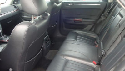 2010 Chrysler 300C  Base -
   Cars.com </title>
   <meta name="title" content="2010 Chrysler 300C  Base - Cars.com"/>
   <meta name="description" content="Listed on Cars.com