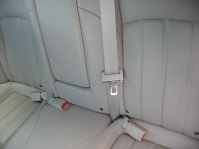 2006 Chrysler 300C  C -
   Cars.com </title>
   <meta name="title" content="2006 Chrysler 300C  C - Cars.com"/>
   <meta name="description" content="Listed on Cars.com