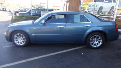 2005 Chrysler 300C  Base -
   Cars.com </title>
   <meta name="title" content="2005 Chrysler 300C  Base - Cars.com"/>
   <meta name="description" content="Listed on Cars.com