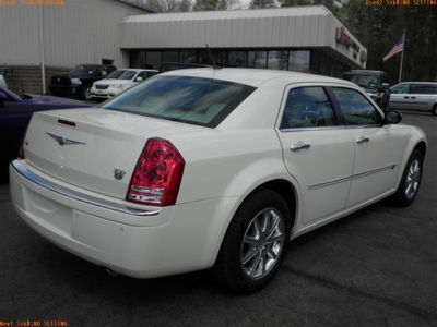 2008 Chrysler 300C  Base -
   Cars.com </title>
   <meta name="title" content="2008 Chrysler 300C  Base - Cars.com"/>
   <meta name="description" content="Listed on Cars.com