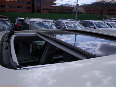 2008 Chrysler 300C  Base -
   Cars.com </title>
   <meta name="title" content="2008 Chrysler 300C  Base - Cars.com"/>
   <meta name="description" content="Listed on Cars.com