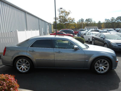 2006 Chrysler 300C  SRT-8 -
   Cars.com </title>
   <meta name="title" content="2006 Chrysler 300C  SRT-8 - Cars.com"/>
   <meta name="description" content="Listed on Cars.com