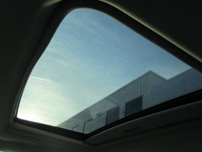 2006 Chrysler 300C  Base -
   Cars.com </title>
   <meta name="title" content="2006 Chrysler 300C  Base - Cars.com"/>
   <meta name="description" content="Listed on Cars.com