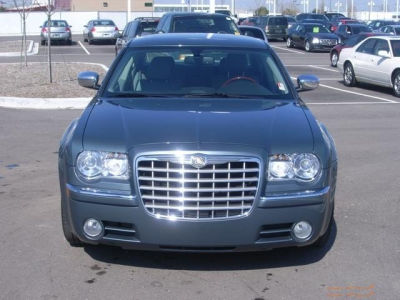 2006 Chrysler 300C  Base -
   Cars.com </title>
   <meta name="title" content="2006 Chrysler 300C  Base - Cars.com"/>
   <meta name="description" content="Listed on Cars.com