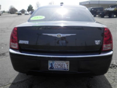 2009 Chrysler 300C -
   Cars.com </title>
   <meta name="title" content="2009 Chrysler 300C - Cars.com"/>
   <meta name="description" content="Listed on Cars.com