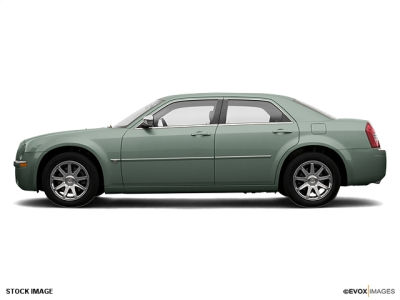 2006 Chrysler 300C  Base -
   Cars.com </title>
   <meta name="title" content="2006 Chrysler 300C  Base - Cars.com"/>
   <meta name="description" content="Listed on Cars.com