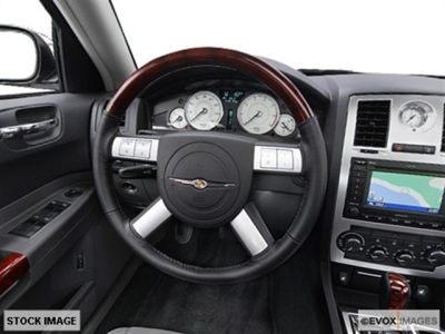 2005 Chrysler 300C  Base -
   Cars.com </title>
   <meta name="title" content="2005 Chrysler 300C  Base - Cars.com"/>
   <meta name="description" content="Listed on Cars.com
