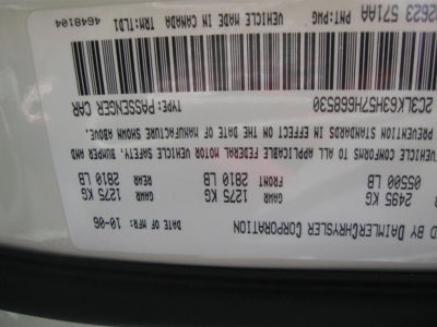 2007 Chrysler 300C  Base -
   Cars.com </title>
   <meta name="title" content="2007 Chrysler 300C  Base - Cars.com"/>
   <meta name="description" content="Listed on Cars.com