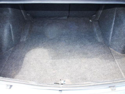 2007 Chrysler 300C  Base -
   Cars.com </title>
   <meta name="title" content="2007 Chrysler 300C  Base - Cars.com"/>
   <meta name="description" content="Listed on Cars.com