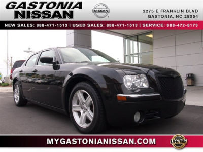 2006 Chrysler 300C  Base -
   Cars.com </title>
   <meta name="title" content="2006 Chrysler 300C  Base - Cars.com"/>
   <meta name="description" content="Listed on Cars.com