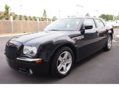 2006 Chrysler 300C  Base -
   Cars.com </title>
   <meta name="title" content="2006 Chrysler 300C  Base - Cars.com"/>
   <meta name="description" content="Listed on Cars.com
