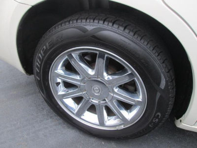 2005 Chrysler 300C  Base -
   Cars.com </title>
   <meta name="title" content="2005 Chrysler 300C  Base - Cars.com"/>
   <meta name="description" content="Listed on Cars.com