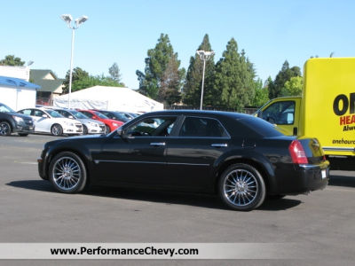2006 Chrysler 300C  Base -
   Cars.com </title>
   <meta name="title" content="2006 Chrysler 300C  Base - Cars.com"/>
   <meta name="description" content="Listed on Cars.com