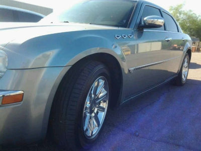 2006 Chrysler 300C  Base -
   Cars.com </title>
   <meta name="title" content="2006 Chrysler 300C  Base - Cars.com"/>
   <meta name="description" content="Listed on Cars.com