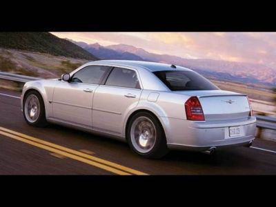 2007 Chrysler 300C  Base -
   Cars.com </title>
   <meta name="title" content="2007 Chrysler 300C  Base - Cars.com"/>
   <meta name="description" content="Listed on Cars.com