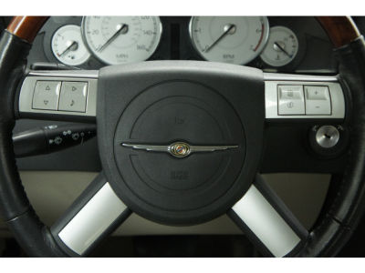 2005 Chrysler 300C  Base -
   Cars.com </title>
   <meta name="title" content="2005 Chrysler 300C  Base - Cars.com"/>
   <meta name="description" content="Listed on Cars.com