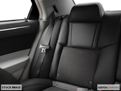 2006 Chrysler 300C  SRT-8 -
   Cars.com </title>
   <meta name="title" content="2006 Chrysler 300C  SRT-8 - Cars.com"/>
   <meta name="description" content="Listed on Cars.com