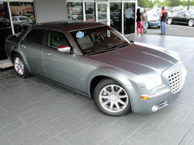 2006 Chrysler 300C  Base -
   Cars.com </title>
   <meta name="title" content="2006 Chrysler 300C  Base - Cars.com"/>
   <meta name="description" content="Listed on Cars.com