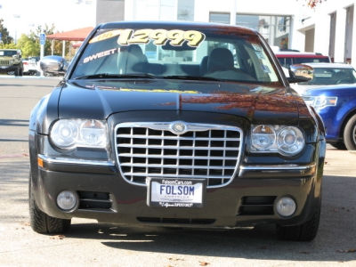 2006 Chrysler 300C  Base -
   Cars.com </title>
   <meta name="title" content="2006 Chrysler 300C  Base - Cars.com"/>
   <meta name="description" content="Listed on Cars.com
