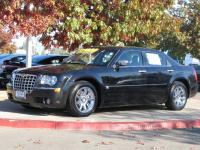 2006 Chrysler 300C  Base -
   Cars.com </title>
   <meta name="title" content="2006 Chrysler 300C  Base - Cars.com"/>
   <meta name="description" content="Listed on Cars.com