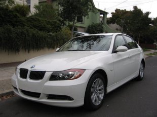 2006 BMW 325  i