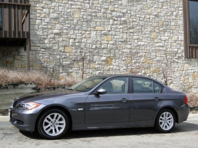 2006 BMW 325  i