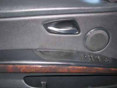 2006 BMW 325  i