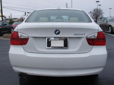 2006 BMW 325 i