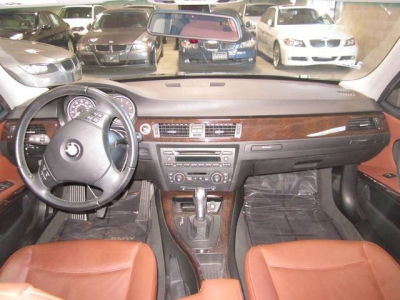 2006 BMW 325  i