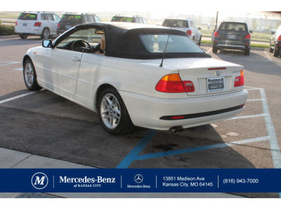 2004 BMW 325  Ci