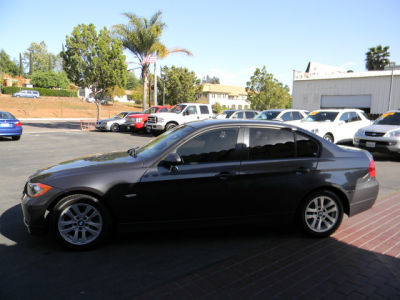 2006 BMW 325  i