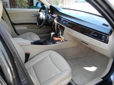 2006 BMW 325  i
