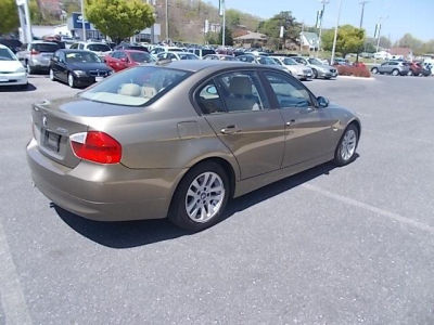 2006 BMW 325  i