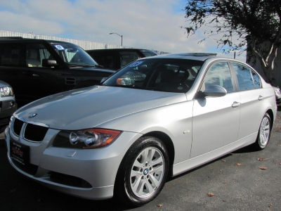 2006 BMW 325  xi