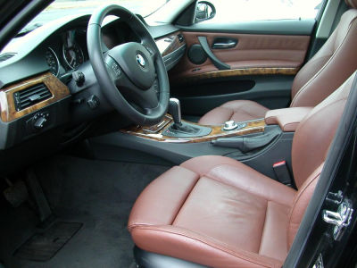 2006 BMW 325  xi