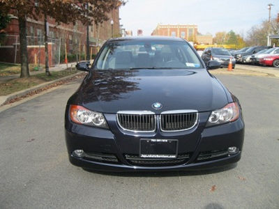 2006 BMW 325  i