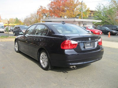 2006 BMW 325  i