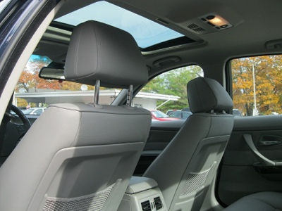 2006 BMW 325  i