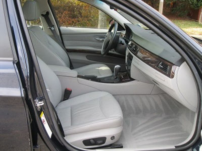 2006 BMW 325  i