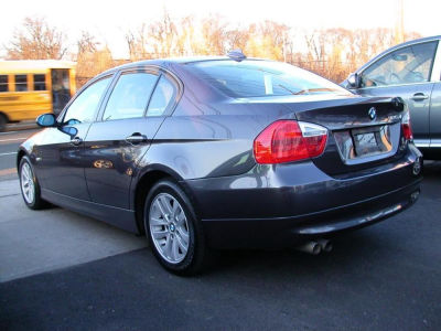 2006 BMW 325  xi