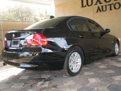 2006 BMW 325  i
