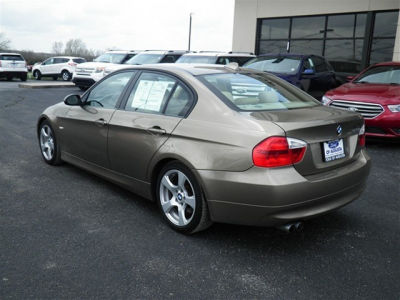 2006 BMW 325 i