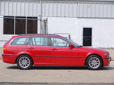 2004 BMW 325 iT