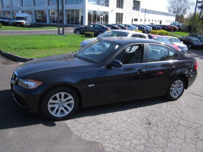 2006 BMW 325  xi